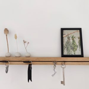 Wall shelf solid oak